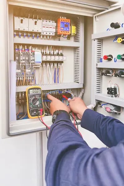 Licensed Electrician Serving Johnson County