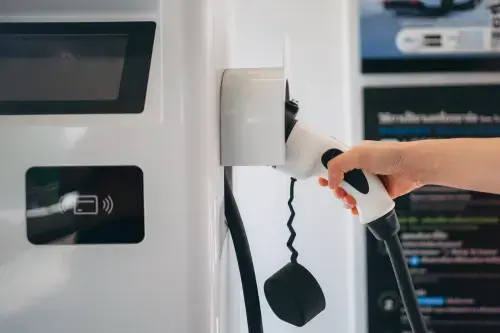 Why Commercial EV Chargers Fail—and How Maintenance Prevents Costly Downtime