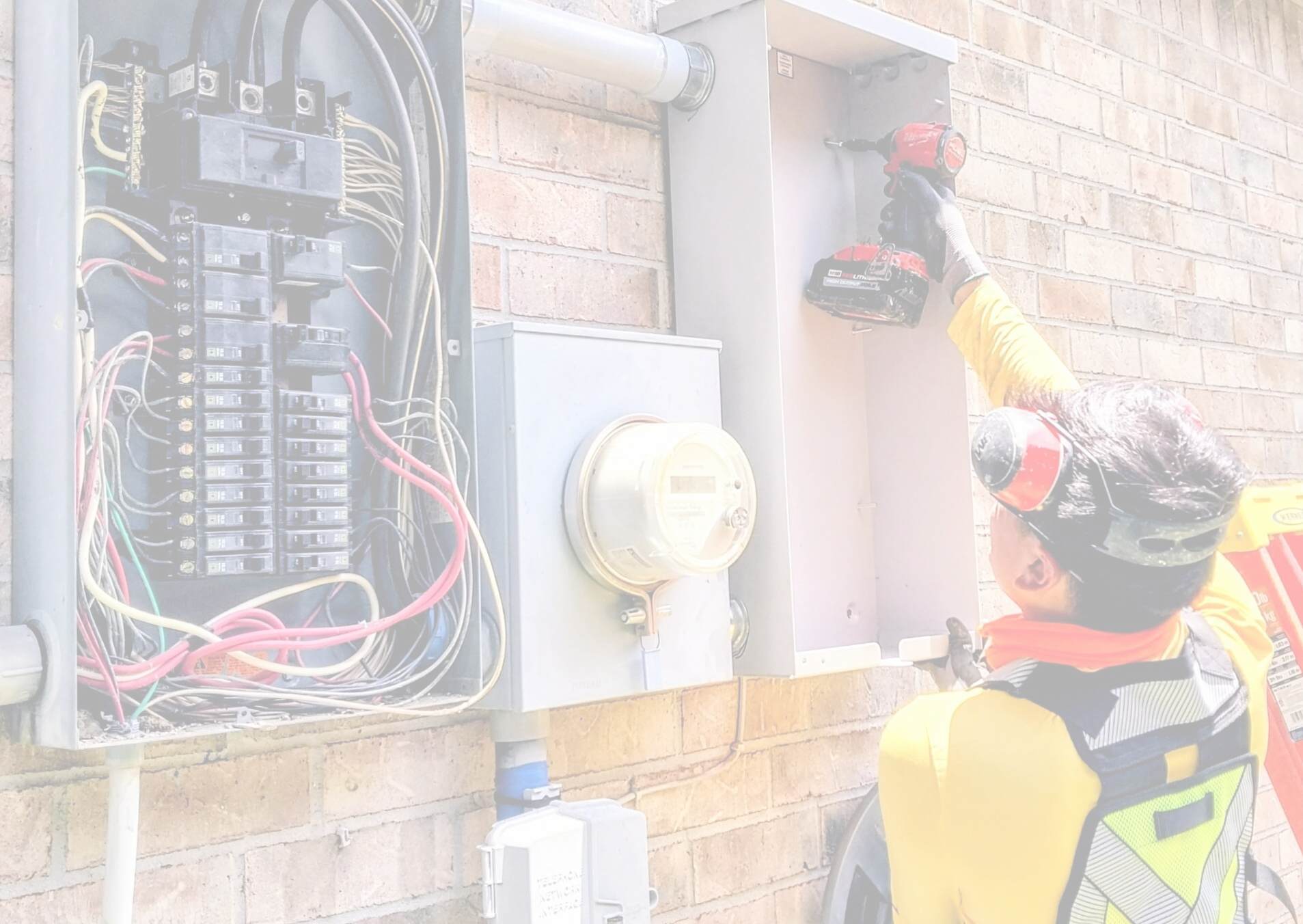 Signs Your House Needs Rewiring + The Process to Fix It